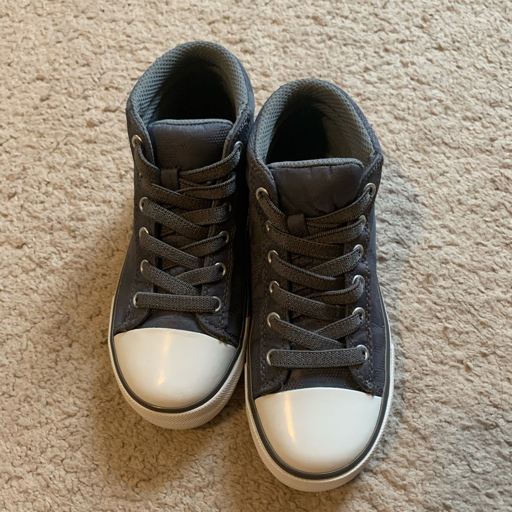 Children’s Place size 13 sneakers gray